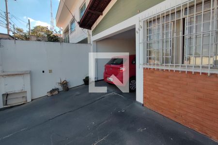 Casa à venda com 290m², 3 quartos e 2 vagasÁrea Externa