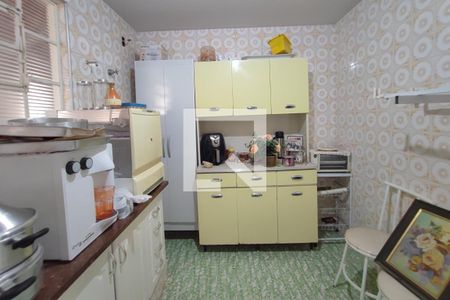 Casa à venda com 290m², 3 quartos e 2 vagasCozinha