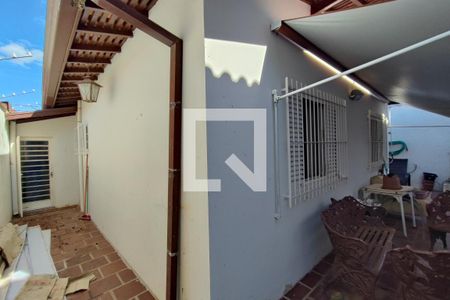 Casa à venda com 290m², 3 quartos e 2 vagasQuintal
