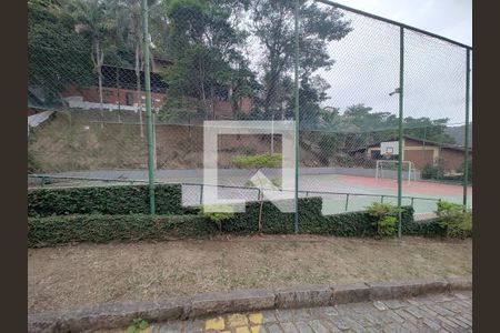 Casa de condomínio à venda com 230m², 3 quartos e 2 vagas Casa de condomínio à venda com 230m², 3 quartos e 2 vagasÁrea comum