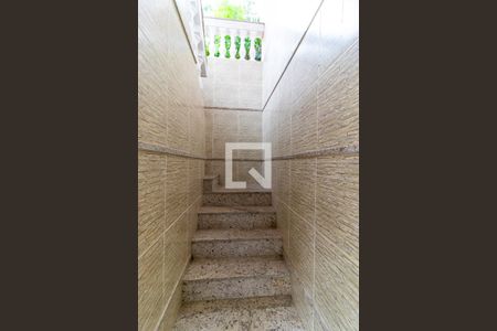 Casa de condomínio à venda com 230m², 3 quartos e 2 vagas Casa de condomínio à venda com 230m², 3 quartos e 2 vagasÁrea externa