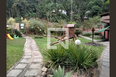 Casa de condomínio à venda com 230m², 3 quartos e 2 vagas Casa de condomínio à venda com 230m², 3 quartos e 2 vagasÁrea comum