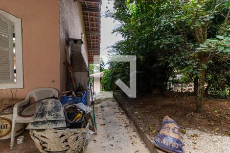 Casa de condomínio à venda com 230m², 3 quartos e 2 vagas Casa de condomínio à venda com 230m², 3 quartos e 2 vagasÁrea externa