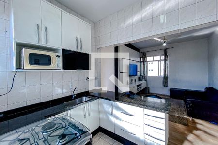 Apartamento à venda com 76m², 2 quartos e sem vagaCozinha