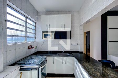 Apartamento à venda com 76m², 2 quartos e sem vagaCozinha