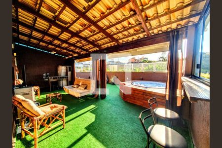 Apartamento à venda com 120m², 3 quartos e 2 vagas Apartamento à venda com 120m², 3 quartos e 2 vagasÁrea externa