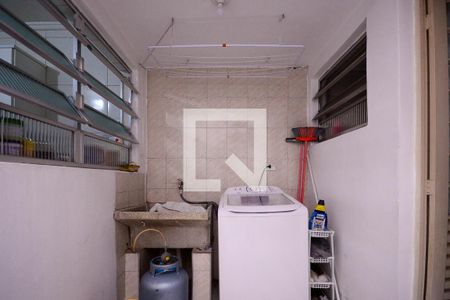 Casa à venda com 101m², 2 quartos e 1 vaga Casa à venda com 101m², 2 quartos e 1 vagaÁrea de Serviço