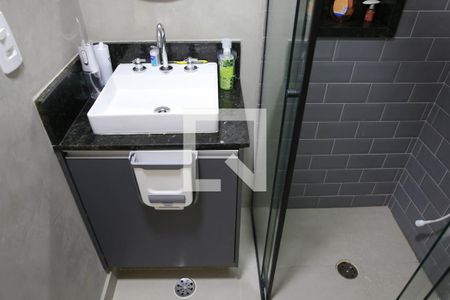 Apartamento para alugar com 56m², 2 quartos e 1 vaga Apartamento para alugar com 56m², 2 quartos e 1 vagaBanheiro