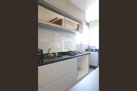 Apartamento para alugar com 56m², 2 quartos e 1 vaga Apartamento para alugar com 56m², 2 quartos e 1 vagaCozinha e Área de Serviço