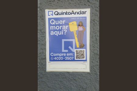Casa à venda com 168m², 3 quartos e 2 vagas Casa à venda com 168m², 3 quartos e 2 vagasPlaquinha