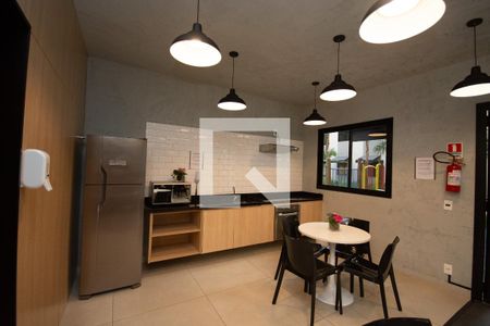 Apartamento à venda com 34m², 1 quarto e sem vaga Apartamento à venda com 34m², 1 quarto e sem vagaÁrea comum - Salão de festas