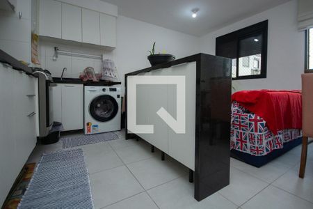 Apartamento à venda com 34m², 1 quarto e sem vaga Apartamento à venda com 34m², 1 quarto e sem vagaCozinha - Armários