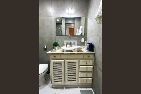 Apartamento à venda com 130m², 3 quartos e 1 vagaSuíte Banheiro