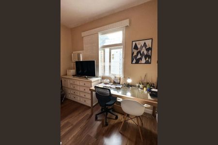 Apartamento à venda com 130m², 3 quartos e 1 vagaQuarto 01