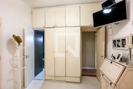 Apartamento à venda com 130m², 3 quartos e 1 vagaSuíte