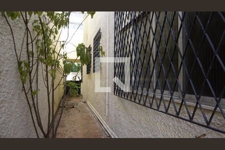 Casa para alugar com 480m², 3 quartos e 2 vagasCorredor