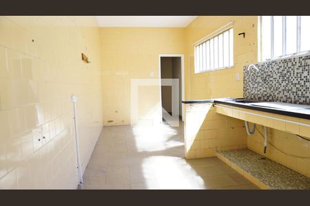 Casa para alugar com 480m², 3 quartos e 2 vagasCozinha