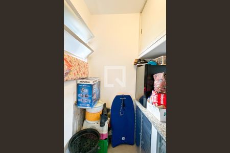 Apartamento à venda com 144m², 4 quartos e 1 vagaQuarto de Serviço 02