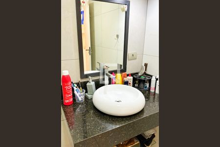 Apartamento à venda com 144m², 4 quartos e 1 vagaBanheiro Social