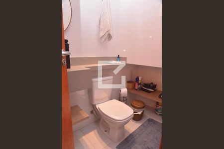 Casa à venda com 289m², 3 quartos e 4 vagasLavabo