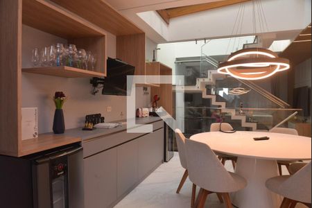 Casa à venda com 289m², 3 quartos e 4 vagasCozinha