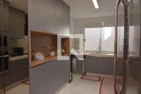 Casa à venda com 289m², 3 quartos e 4 vagasCozinha