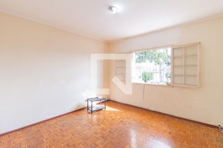 Casa à venda com 200m², 3 quartos e 2 vagas Casa à venda com 200m², 3 quartos e 2 vagasSuíte