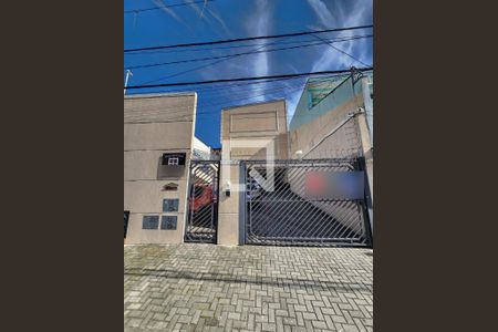 Casa de condomínio à venda com 105m², 2 quartos e 1 vaga Casa de condomínio à venda com 105m², 2 quartos e 1 vagaFachada