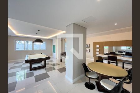 Apartamento à venda com 190m², 4 quartos e 2 vagas Apartamento à venda com 190m², 4 quartos e 2 vagasÁrea comum - Salão de Jogos