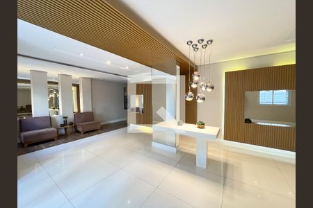 Apartamento à venda com 190m², 4 quartos e 2 vagas Apartamento à venda com 190m², 4 quartos e 2 vagasHall social