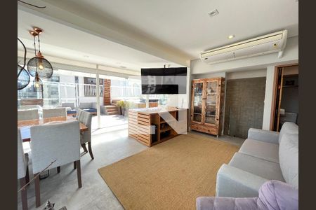 Apartamento à venda com 190m², 4 quartos e 2 vagas Apartamento à venda com 190m², 4 quartos e 2 vagasCobertura