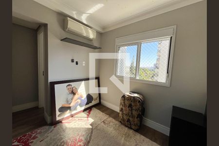 Apartamento à venda com 190m², 4 quartos e 2 vagas Apartamento à venda com 190m², 4 quartos e 2 vagasSuite 2