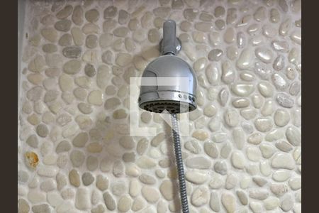 Apartamento à venda com 190m², 4 quartos e 2 vagas Apartamento à venda com 190m², 4 quartos e 2 vagasBanheiro da Suíte 1