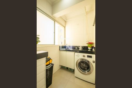 Apartamento à venda com 62m², 2 quartos e 2 vagasÁrea de Serviço