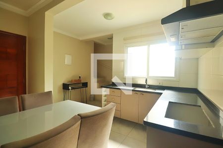 Apartamento à venda com 100m², 2 quartos e 1 vagaCozinha