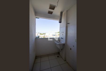 Apartamento à venda com 54m², 2 quartos e 1 vaga Apartamento à venda com 54m², 2 quartos e 1 vagaCozinha e Área de Serviço