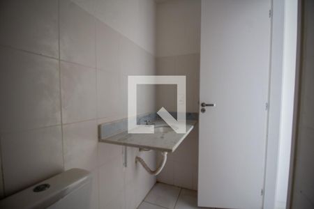 Apartamento à venda com 54m², 2 quartos e 1 vaga Apartamento à venda com 54m², 2 quartos e 1 vagaBanheiro Social