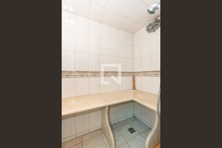 Casa à venda com 241m², 5 quartos e 4 vagas Casa à venda com 241m², 5 quartos e 4 vagasSauna Banheiro da Suíte