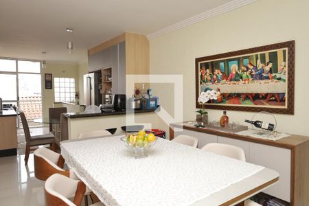 Casa à venda com 158m², 3 quartos e 4 vagasCopa