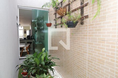 Casa à venda com 158m², 3 quartos e 4 vagasJardim de Inverno