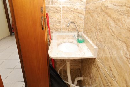 Casa à venda com 158m², 3 quartos e 4 vagasBanheiro na área de serviço