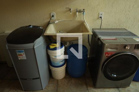 Casa à venda com 158m², 3 quartos e 4 vagasÁrea de serviço