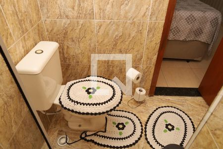 Casa à venda com 158m², 3 quartos e 4 vagasBanheiro - Quarto 1