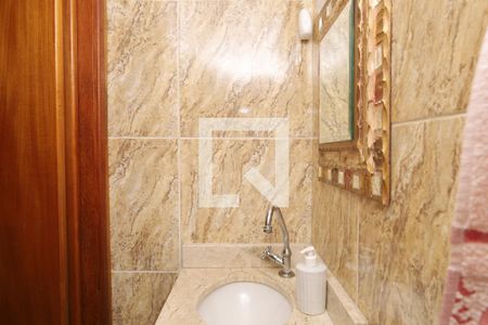 Casa à venda com 158m², 3 quartos e 4 vagasBanheiro Social