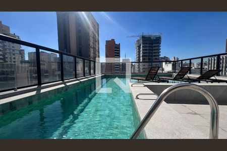 Studio para alugar com 39m², 1 quarto e sem vagaPiscina