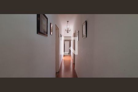 Corredor  de casa à venda com 3 quartos, 200m² em Santa Maria, São Caetano do Sul