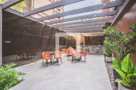 Apartamento à venda com 158m², 3 quartos e 2 vagas Apartamento à venda com 158m², 3 quartos e 2 vagasÁrea comum - Churrasqueira