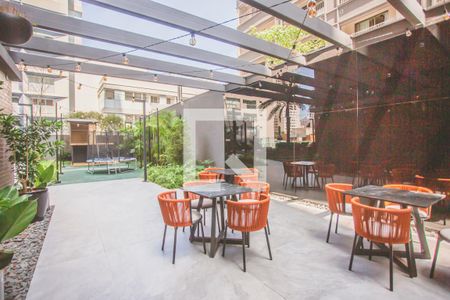 Apartamento à venda com 158m², 3 quartos e 2 vagas Apartamento à venda com 158m², 3 quartos e 2 vagasÁrea comum - Churrasqueira