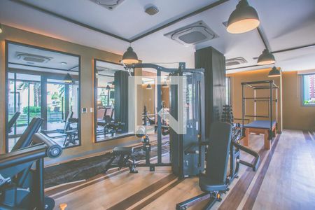 Apartamento à venda com 158m², 3 quartos e 2 vagas Apartamento à venda com 158m², 3 quartos e 2 vagasÁrea comum - Academia