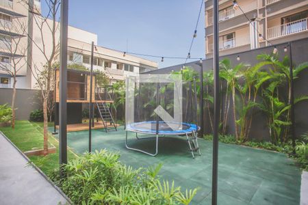 Apartamento à venda com 158m², 3 quartos e 2 vagas Apartamento à venda com 158m², 3 quartos e 2 vagasÁrea Comum - Playground